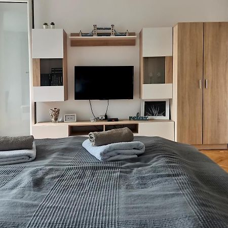 Center Apartment Iva Novi Sad Extérieur photo