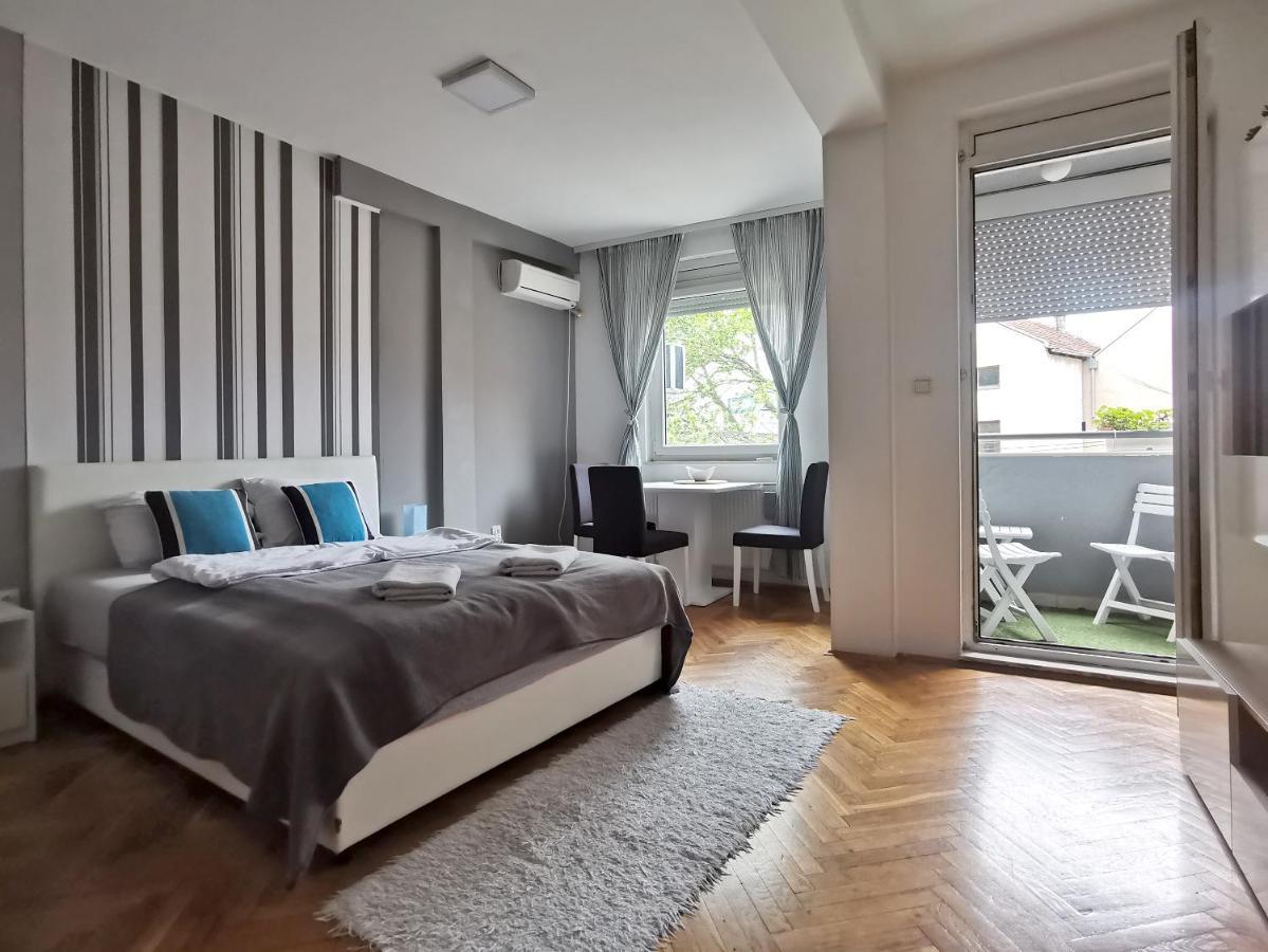 Center Apartment Iva Novi Sad Extérieur photo