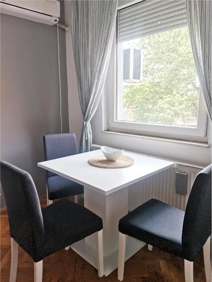 Center Apartment Iva Novi Sad Extérieur photo